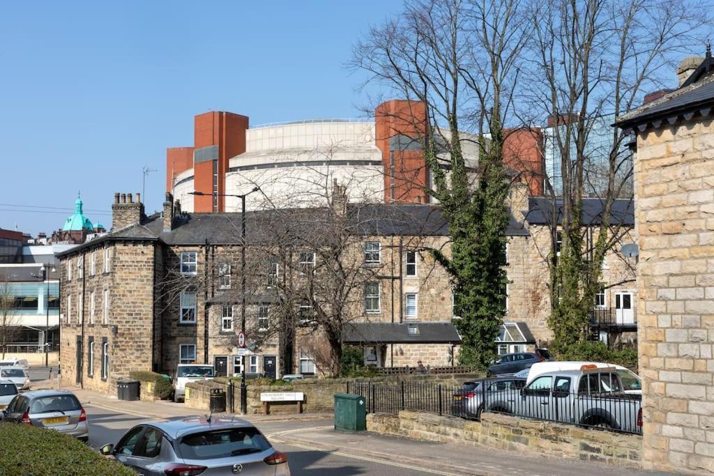Stunning 4Bed Townhouse By Hic & Trendy Kings Quarter! Villa Harrogate Eksteriør bilde